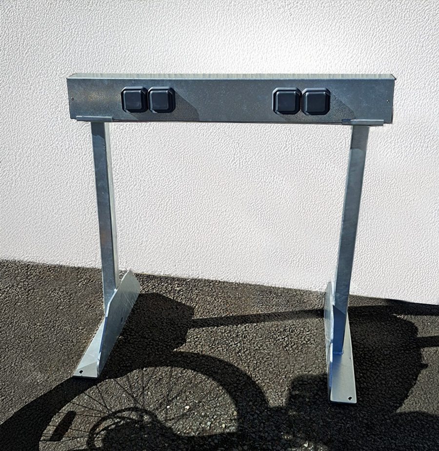 ENERGIERAMPE Bike - 4 prises - rampe de recharge pour vélos